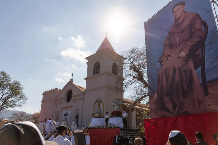 Emotiva fiesta por la beatificación de Fray Mamerto Esquiú en Catamarca