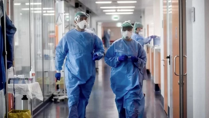 Estiman que entre 80.000 y 180.000 trabajadores sanitarios murieron por Covid-19 Estiman que entre 80.000 y 180.000 trabajadores sanitarios murieron por Covid-19