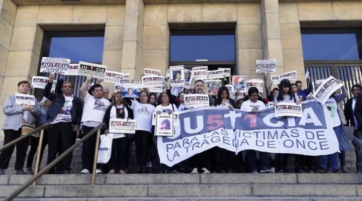 Los familiares de la tragedia de Once repudiaron la comparación de Vidal Los familiares de la tragedia de Once repudiaron la comparación de Vidal
