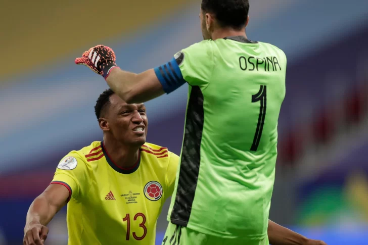 Ospina, el héroe: Colombia superó por penales a  Uruguay y es semifinalista