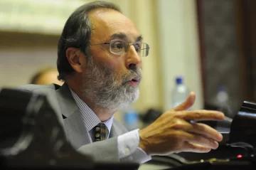 Afirman que el proceso de desafuero contra De Vido no cambia con su pedido de licencia Afirman que el proceso de desafuero contra De Vido no cambia con su pedido de licencia