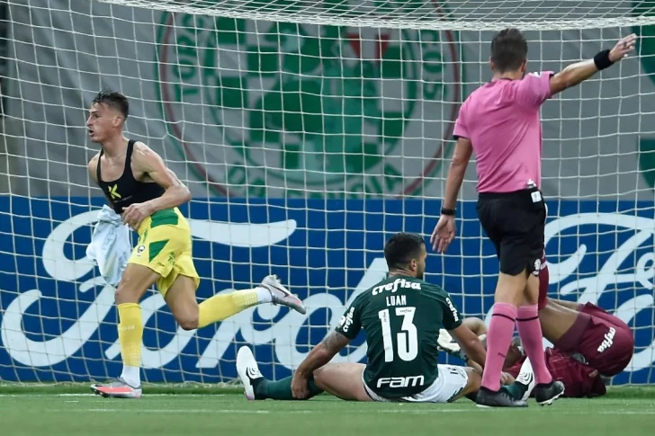 Defensa y Justicia le ganó agónicamente a Palmeiras en Brasil y se acerca a la clasificación