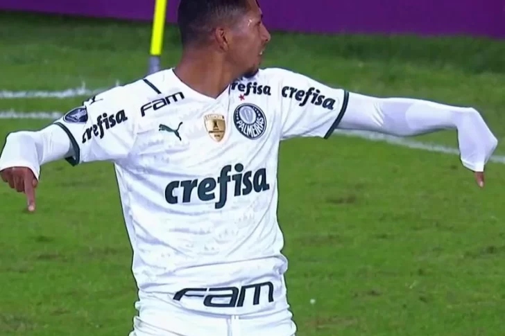 Defensa y Justicia, con varias bajas por coronavirus, cayó ante el campeón Palmeiras