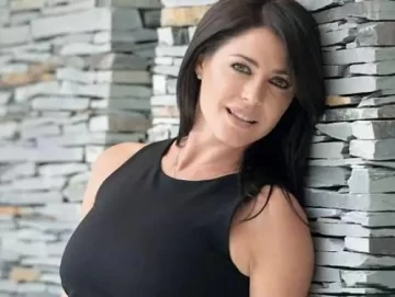 Pamela David publicó una serie de fotos en bikini y al natural Pamela David publicó una serie de fotos en bikini y al natural