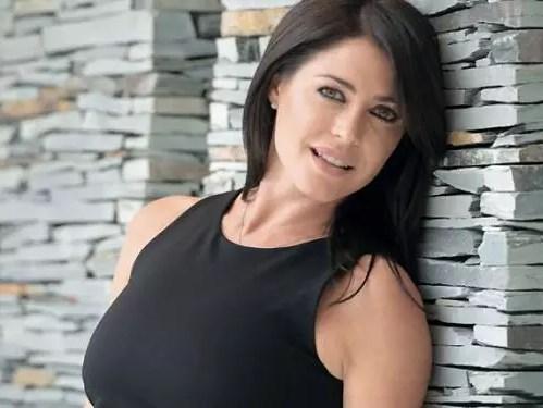 Pamela David publicó una serie de fotos en bikini y al natural Pamela David publicó una serie de fotos en bikini y al natural