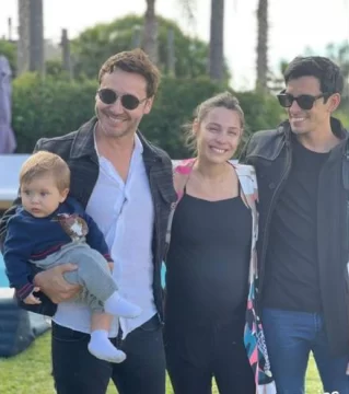 Pampita y Vicuña juntos, en una ceremonia por su hija Blanca Pampita y Vicuña juntos, en una ceremonia por su hija Blanca