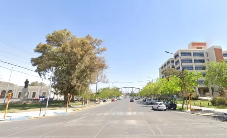 Participaba de una gresca, convulsionó y llegó al hospital inconsciente y con un golpe en la cabeza Participaba de una gresca, convulsionó y llegó al hospital inconsciente y con un golpe en la cabeza