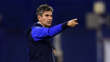 Pellegrino dejó de ser el entrenador de Vélez Pellegrino dejó de ser el entrenador de Vélez