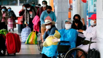 Perú supera los tres millones de casos de coronavirus, casi el 10% de su población Perú supera los tres millones de casos de coronavirus, casi el 10% de su población