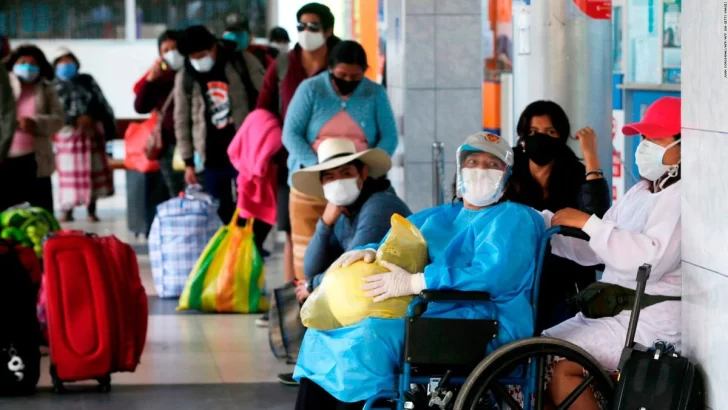Perú supera los tres millones de casos de coronavirus, casi el 10% de su población Perú supera los tres millones de casos de coronavirus, casi el 10% de su población