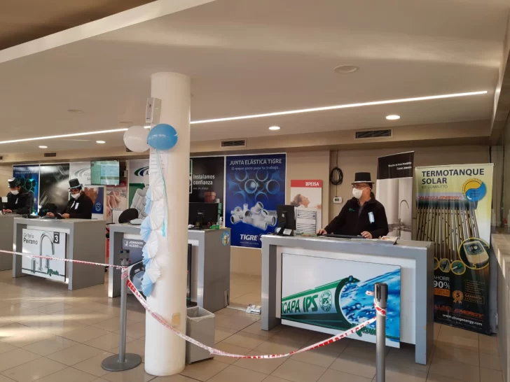 Vestidos como en 1810, así atendió Katsuda para conmemorar el 25 de Mayo Vestidos como en 1810, así atendió Katsuda para conmemorar el 25 de Mayo