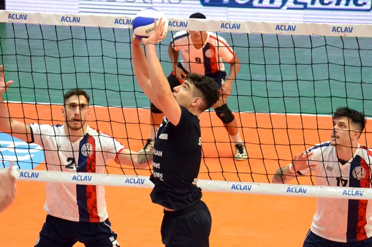 Obras sufrió una dura caída ante San Lorenzo