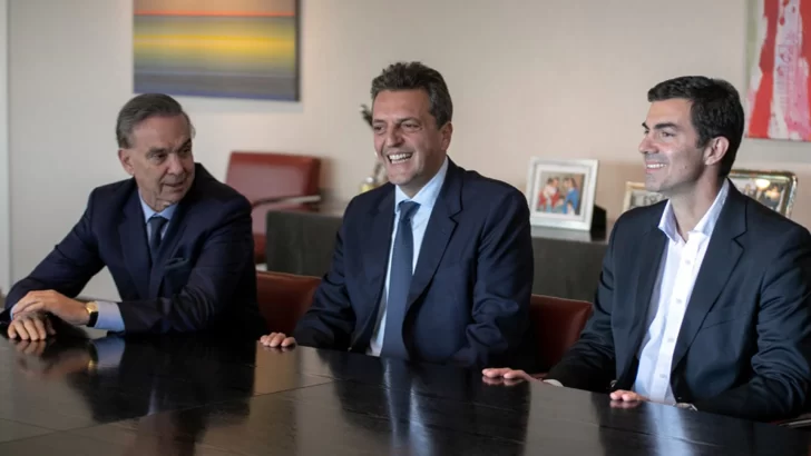 Pichetto, Massa y Urtubey participaron de un evento pero no quisieron sacarse fotos juntos