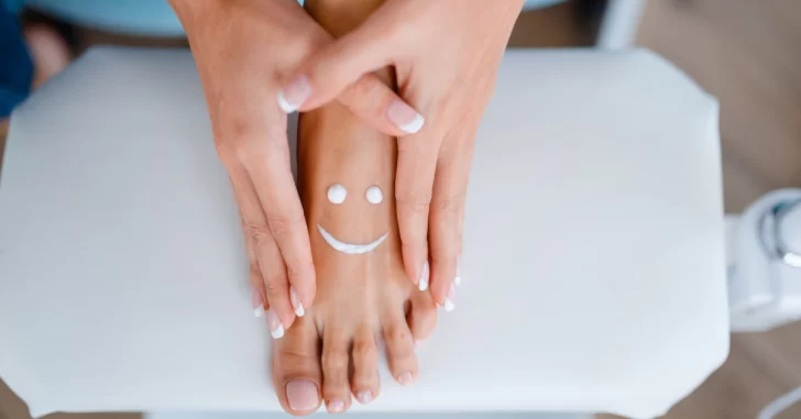 Adiós pies secos: exfoliaciones para realizar en casa