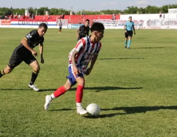 Peñarol repite la fórmula para visitar a Huracán Las Heras Peñarol repite la fórmula para visitar a Huracán Las Heras