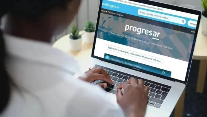 Sube el salario mínimo: cómo serán los nuevos montos de jubilaciones y planes sociales Sube el salario mínimo: cómo serán los nuevos montos de jubilaciones y planes sociales