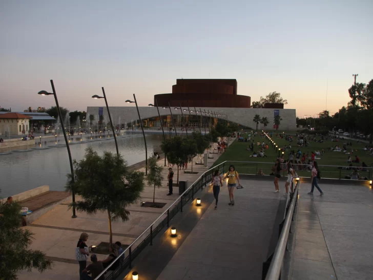 Qué funciona y qué no, durante el primer día del año Qué funciona y qué no, durante el primer día del año