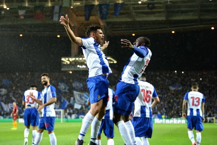 Porto le ganó a Roma en el alargue