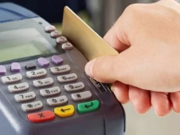 Dólar turista: blindan las compras con tarjeta realizadas antes de la sanción de la ley Dólar turista: blindan las compras con tarjeta realizadas antes de la sanción de la ley