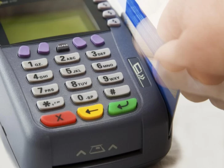 Por el coronavirus, no será obligatorio firmar el cupón cuando se pague con tarjeta