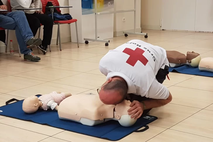 La Cruz Roja ofrece cursos de primeros auxilios de manera online