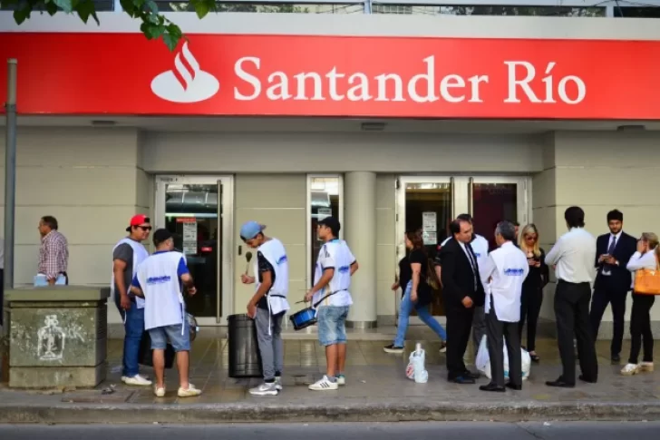 El gremio ratificó la medida y este jueves no habrá bancos en todo el país