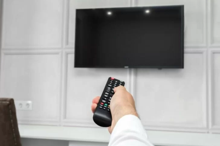 Cómo convertir cualquier televisor en un Smart TV: tres opciones diferentes Cómo convertir cualquier televisor en un Smart TV: tres opciones diferentes