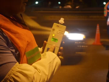 Quiso huir de un control policial: acumuló un “récord” de infracciones Quiso huir de un control policial: acumuló un “récord” de infracciones