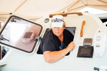 Murió la remera paralímpica Angela Madsen: su cuerpo fue encontrado en el agua, atado al bote Murió la remera paralímpica Angela Madsen: su cuerpo fue encontrado en el agua, atado al bote