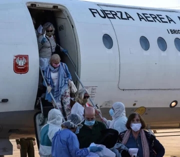 Fueron casi 206 mil los argentinos repatriados durante la pandemia entre marzo y junio
