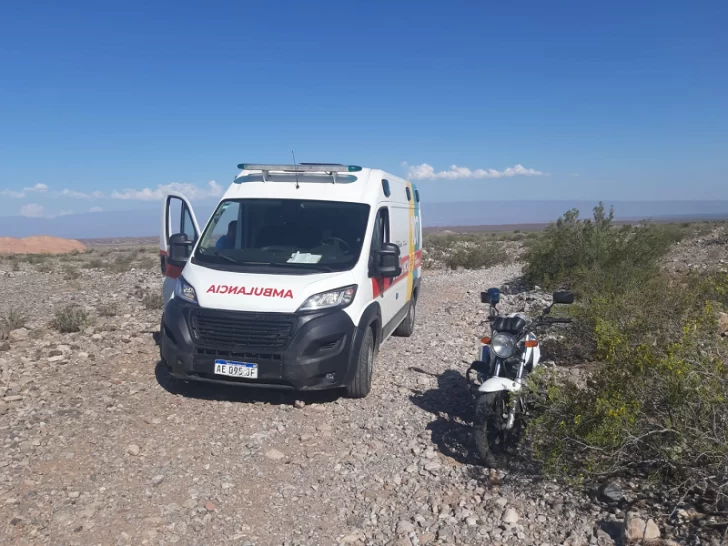 Rescataron a tres personas deshidratadas en la zona de La Laja Rescataron a tres personas deshidratadas en la zona de La Laja