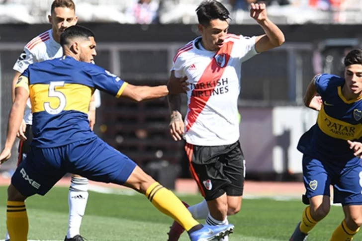 River le ganó a Boca en Reserva, que tuvo a Riquelme como espectador principal