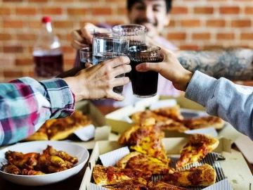 El Gobierno provincial vuelve a hacer foco en las reuniones familiares, ¿las restringe? El Gobierno provincial vuelve a hacer foco en las reuniones familiares, ¿las restringe?