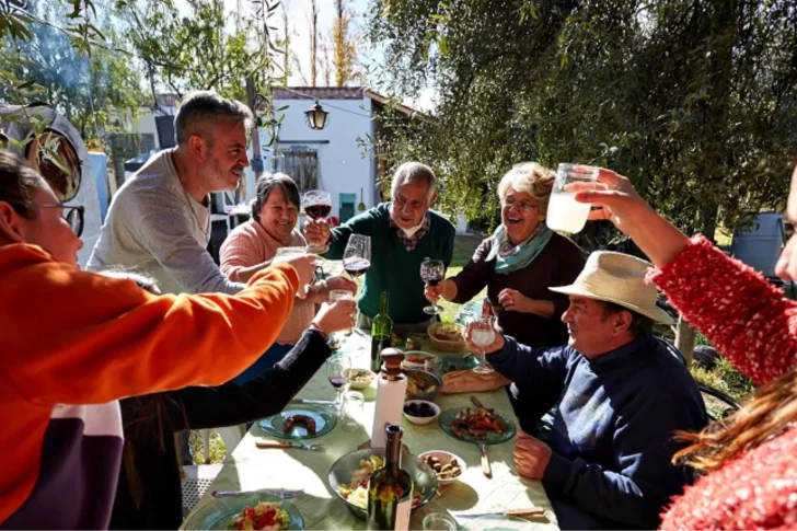 Córdoba habilitó las reuniones familiares para este domingo