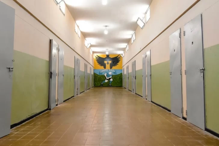 Una gresca en el Penal terminó con dos presos internados: uno golpeado y el otro apuñalado