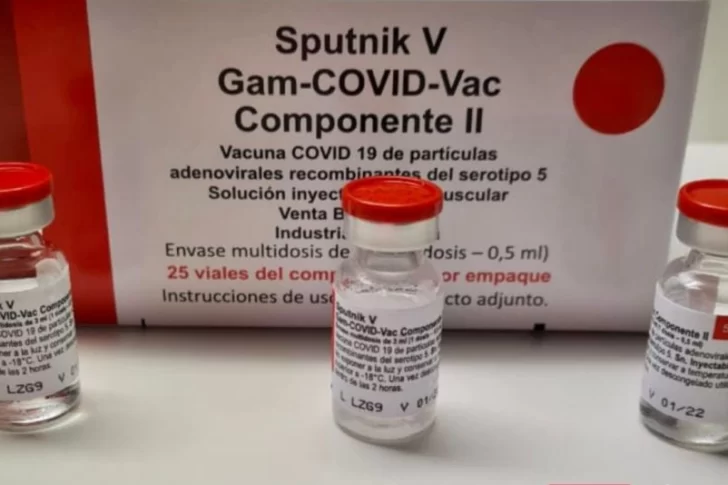 Amplían a 180 días la brecha entre la primera y segunda dosis de la Sputnik V