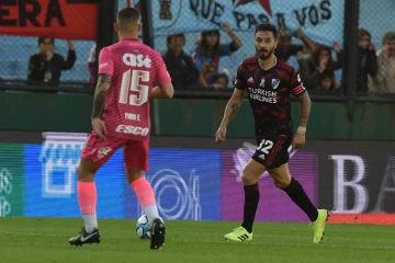 El muleto de River logró un vibrante empate frente a Arsenal El muleto de River logró un vibrante empate frente a Arsenal