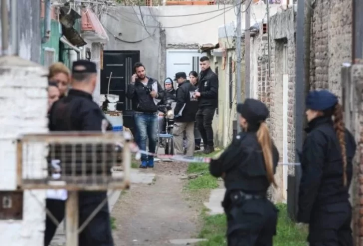 Asesinaron a golpes a una mujer de 70 años que fue a limpiar la casa de un vecino Asesinaron a golpes a una mujer de 70 años que fue a limpiar la casa de un vecino