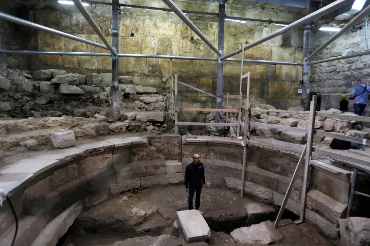 Inesperado hallazgo arqueológico debajo del Muro de los Lamentos