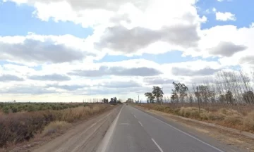 Una pareja volcó en Casuarinas y terminaron en el hospital Una pareja volcó en Casuarinas y terminaron en el hospital