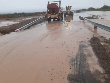 Temporal en San Juan: algunas rutas están cortadas y hay badenes cubiertos por el agua Temporal en San Juan: algunas rutas están cortadas y hay badenes cubiertos por el agua