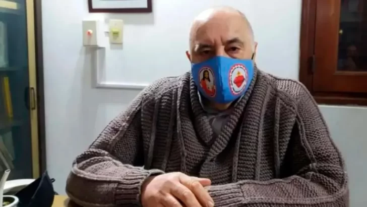 Un sacerdote quedó envuelto en un escándalo por participar en una orgía con drogas Un sacerdote quedó envuelto en un escándalo por participar en una orgía con drogas