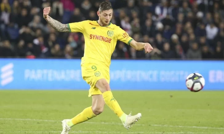 El Gobierno les pidió a Francia y al Reino Unido que no abandonen la búsqueda de Sala El Gobierno les pidió a Francia y al Reino Unido que no abandonen la búsqueda de Sala