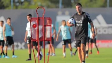 Scaloni sufrió dos bajas y cambian los planes de la Selección Argentina Scaloni sufrió dos bajas y cambian los planes de la Selección Argentina