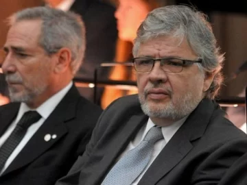 Avalan la libertad condicional del exfuncionario Juan Pablo Schiavi Avalan la libertad condicional del exfuncionario Juan Pablo Schiavi