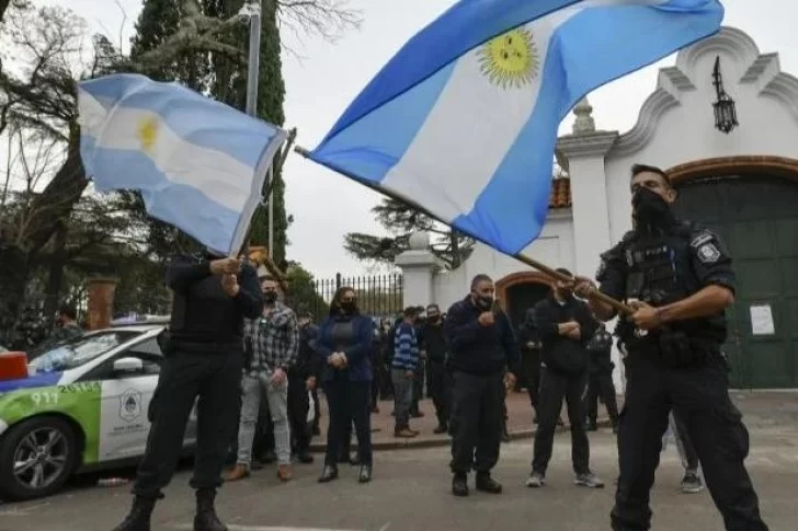 La policía bonaerense dijo que las medidas de Kicillof “no terminan de convencer”