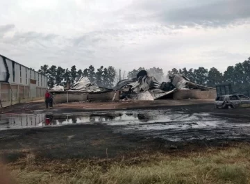 Un hombre murió tras la explosión de una planta de biodiesel Un hombre murió tras la explosión de una planta de biodiesel