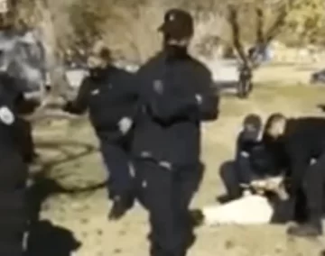 Detención en Skate Park: acusan a 7 policías de abuso de autoridad y privación de libertad Detención en Skate Park: acusan a 7 policías de abuso de autoridad y privación de libertad