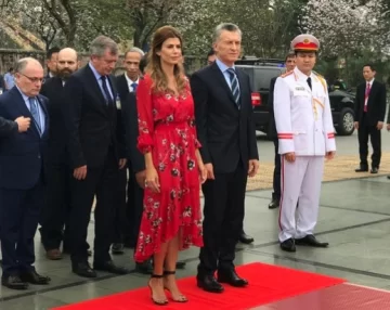 Macri en Vietnam: entre homenajes, paseos y acuerdos comerciales Macri en Vietnam: entre homenajes, paseos y acuerdos comerciales