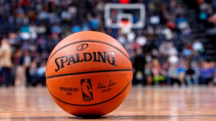 La decisión que tomó la NBA con los jugadores que no se vacunen contra el coronavirus